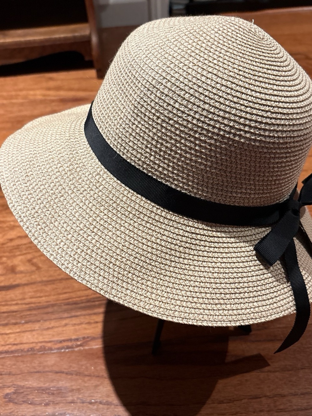 Furtalk Neutral Straw Sun Hat with Black Ribbon Band Sz M NWOT Quiet Luxury